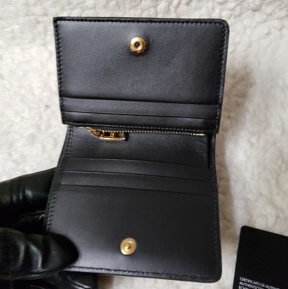 Dolce & Gabbana Multicolor Stone DG Bi-Fold Leather Wallet - Picture 12 of 15